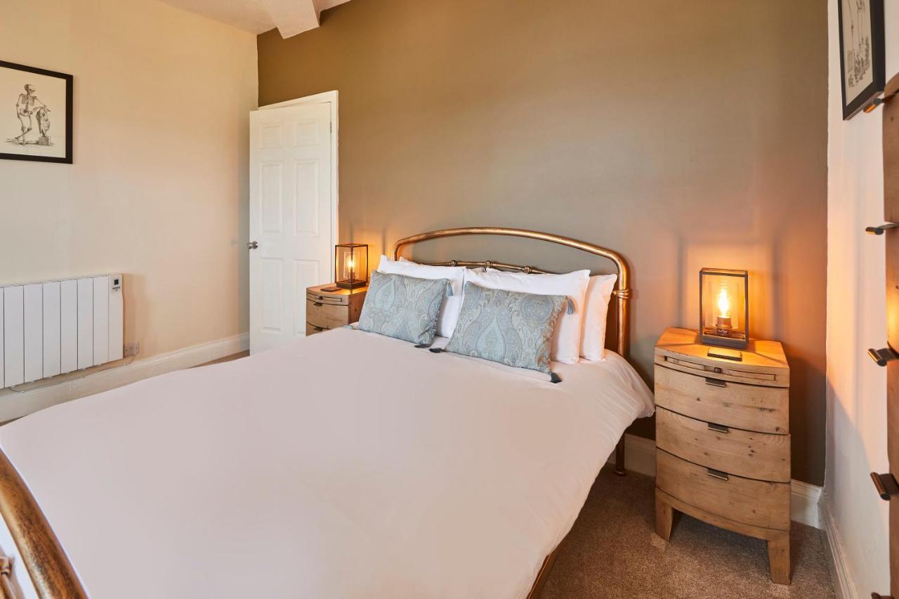 Host & Stay - The Garret Suite Whitby Exterior photo